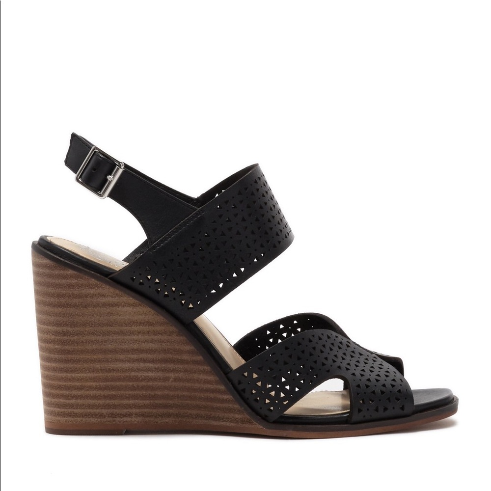 NEW Vince Camuto Delinda Ankle Strap Wedge Sandal
